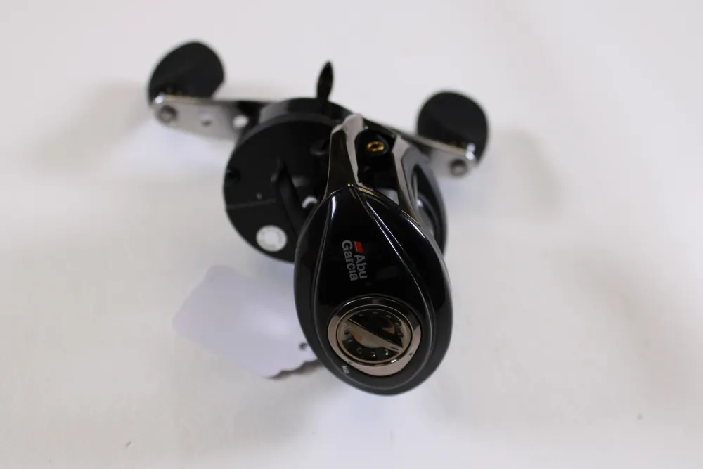 Best Revo Winch Gen 2 5.4:1 RH - Used Casting Reel - Excellent C Used Casting Reels