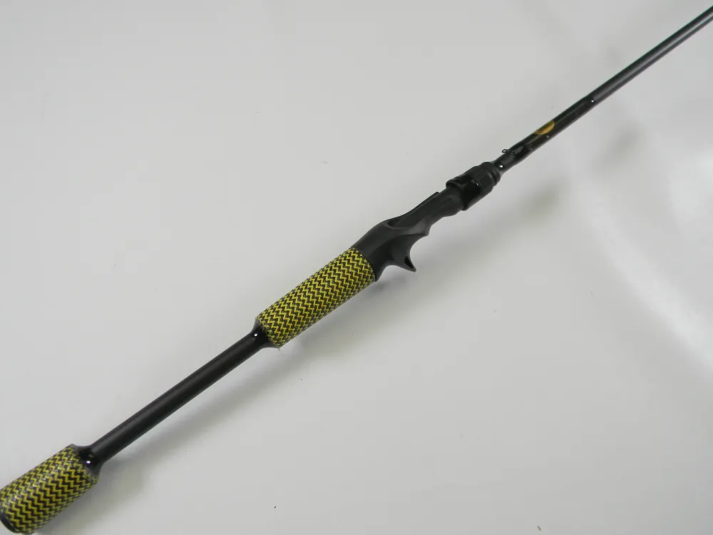 Fashion P84469b 6'9" Medium Heavy - Used Casting Rod - Good Condition Used Casting Rods