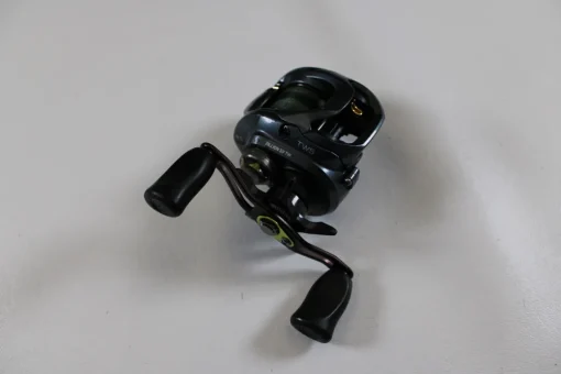 Online Zillion SV TW JDM 9.1:1 Gear Ratio - Used Casting Reel - Good Co Used Casting Reels